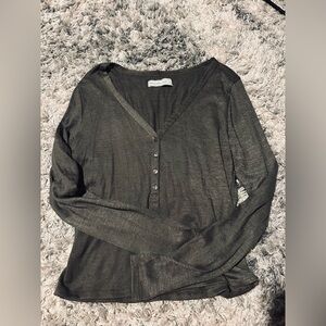 women’s abercrombie and fitch dark green henley 
size L 
dark green